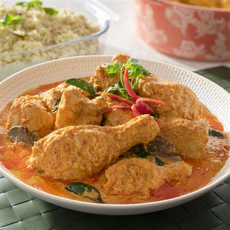 Minang-Style Chicken Gulai Recipe | Ajinomoto Malaysia