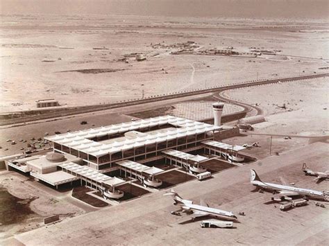 Look: UAE in pictures in 1971, the year in which country was formed ...