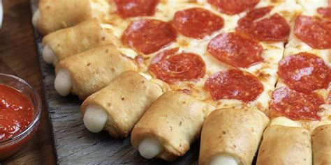 Pizza Hut's Cheesy Bit's Crust Is Back - Cheesy Bites Pizza Deal