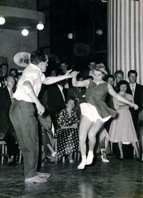 Jitterbug | 40s/50s in 2019 | Dance, Swing dancing, Swing jazz