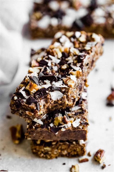 Pecan Low Carb Protein Bars | The Movement Menu