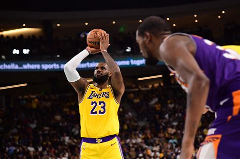 Photos: Lakers vs Suns (10/19/2023) Photo Gallery | NBA.com