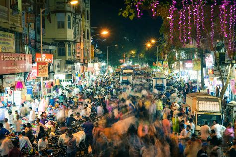 Mumbai nightlife: top after-dark activities in India’s megacity - Lonely Planet