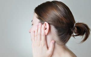 Can impacted ear wax cause tinnitus? – Symptoms & Treatment