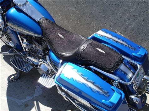 Custom Harley-Davidson seat, H-D Road Glide seat, custom leather seat, custom gel seat, hand ...