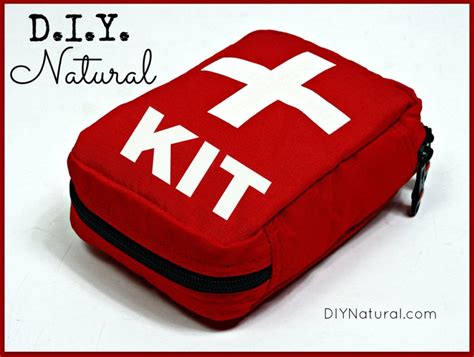 DIY First Aid Kit - A Homemade and Natural Solution