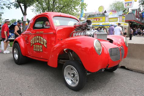 Gassers Invade Back To The '50s in Minnesota - Hot Rod Network