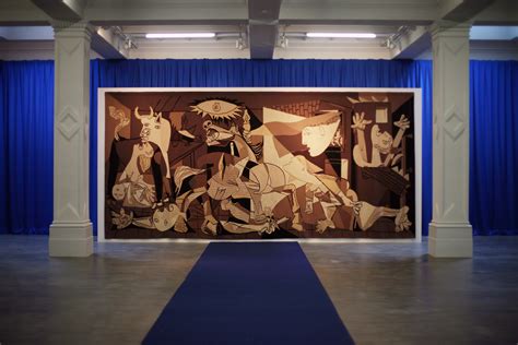 I puzzles della Guernica di Picasso per l'anniversario dell'opera | Pinkblog