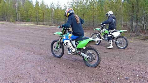 KX250 vs KX250F - YouTube