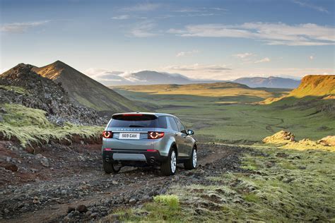 Land Rover Discovery Sport Revealed