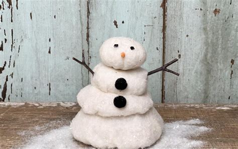 How To Make A Melting Snowman - The Shabby Tree