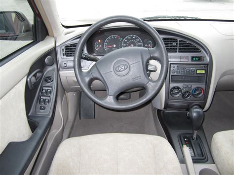 2002 Hyundai Elantra - Pictures - CarGurus