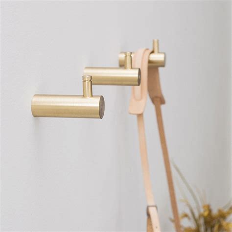 Decorative Brass Picture Hooks – HOMYSTYLE