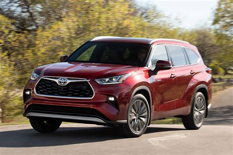 Toyota Highlander Hybrid midsize SUV is all new for 2020 | HeraldNet.com