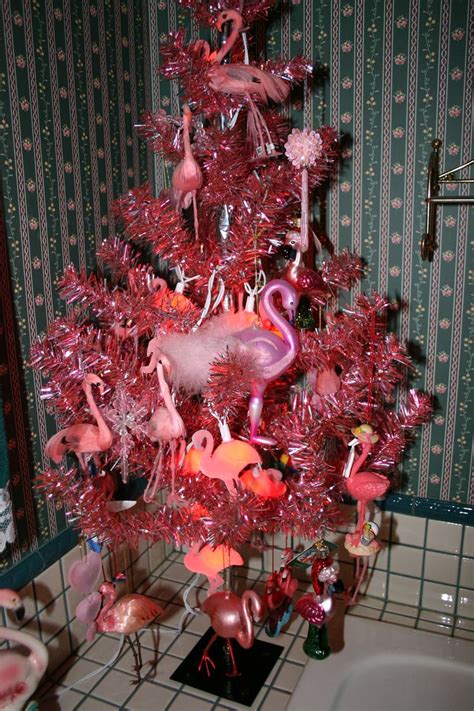 My very own little pink flamingo tree - from Christmas 2005 | Flamingo christmas, Pink christmas ...