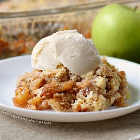 Cinnamon Apple Crisp Without Oats (Easy Recipe) - Meatloaf and Melodrama