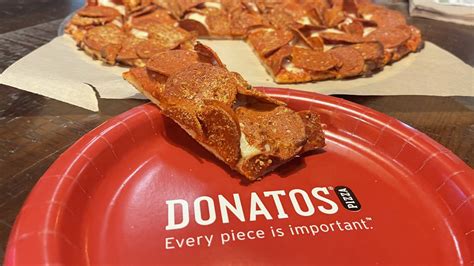 We Tried Donatos' New Plant-Based Pepperoni Pizza. This Is How It Went