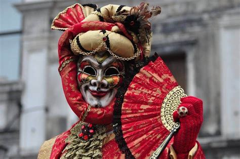 History of Venice Carnival Masks and Costumes in Italy — Best Travel Blog - Travel Tips and ...