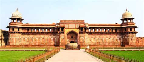 Agra, Agra Travel Guide, Tourist Places, Tourist Guide Agra Informations