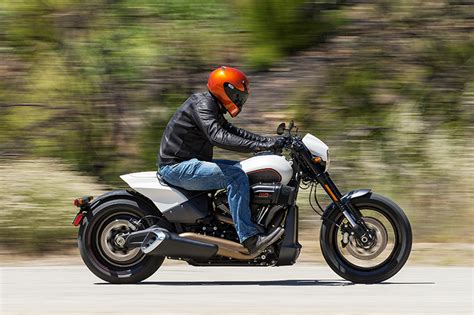 2019 Harley-Davidson FXDR 114 | First Ride Review | Rider Magazine