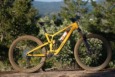 First Impressions: Trek aims for 'quiver killer' ideal with new Fuel EX - Canadian Cycling Magazine