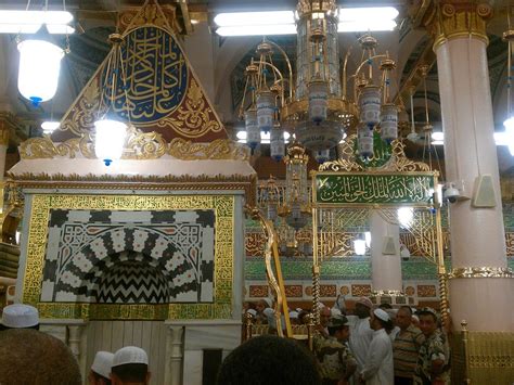 Inside The Masjid Al Nabawi 50 Pictures - Articles about Islam