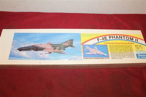 TODAYS HOBBIES F-4E PHANTOM II MODEL AIRPLANE KIT 20" WS BALSA STATIC/FLY SEALED | #4551110627