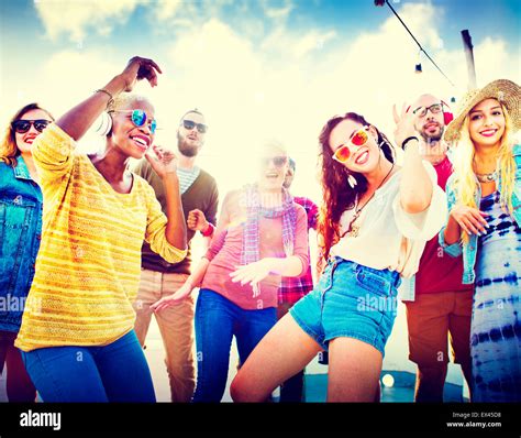 Beach Party Music Dancing Friendship Summer Concept Stock Photo: 84914628 - Alamy