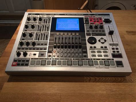 Roland MC 909 Drum Machine, Sampler, Sequencer | in Worthing, West Sussex | Gumtree