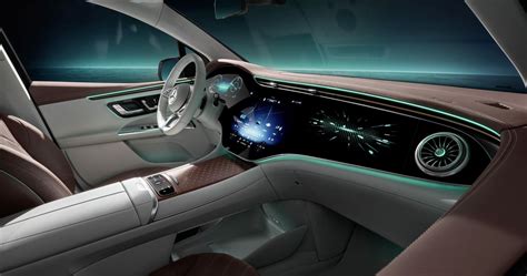 Here’s Why The Interior Of The 2023 Mercedes-Benz EQE SUV Is So Impressive