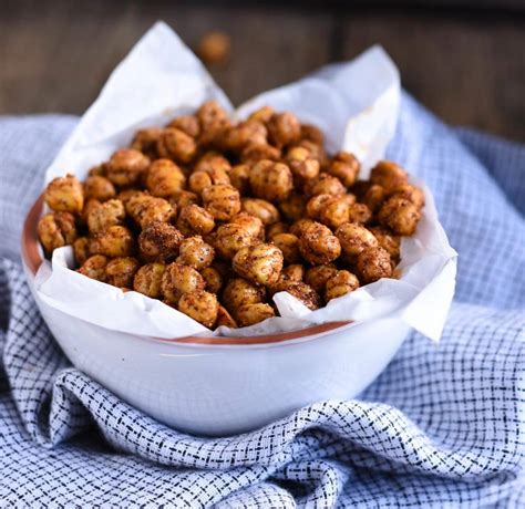 Spicy Roasted Chickpeas - Feasting not Fasting