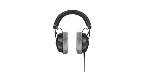 Beyerdynamic DT 990 vs 770 (2022): What's the Difference? - Compare ...