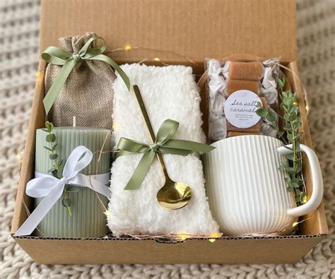 45 Best Gift Boxes for Women to make her day - atinydreamer