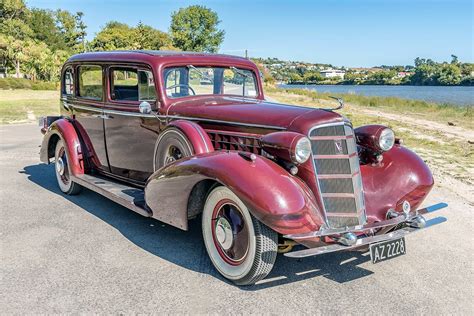 transpress nz: 1934 Cadillac V8 Model 355D