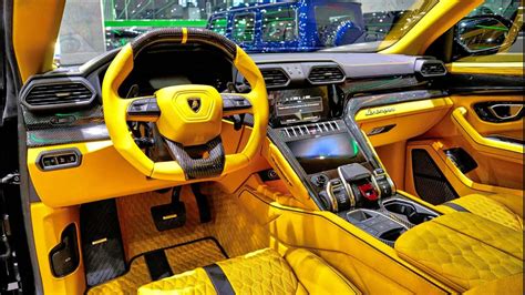 Arriba 59+ imagen lamborghini interior - Abzlocal.mx