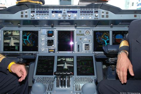 Inside Lufthansa's A380 (photos) - CNET