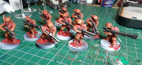 Finished painting these Tau Pathfinders, but I'm not entirely sure how to base them. Anyone have ...