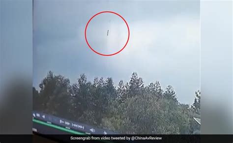 Terrifying Video Shows China Plane Nosedive In Final Seconds