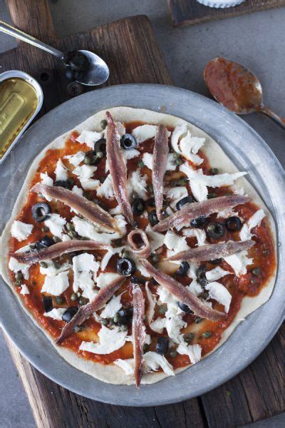 Anchovies on Pizza (Recipe & Tips on Most Compatible Toppings)