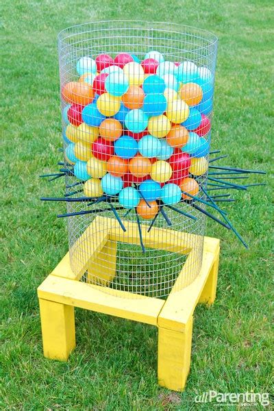 25 DIY Backyard Party Games for Family Fun - Fun Loving Families