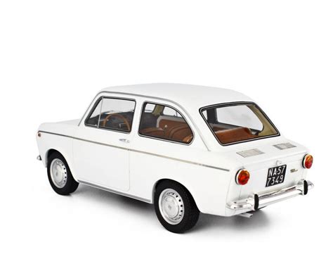 Fiat 850 Special 1968 Model car 1:18 Laudoracing