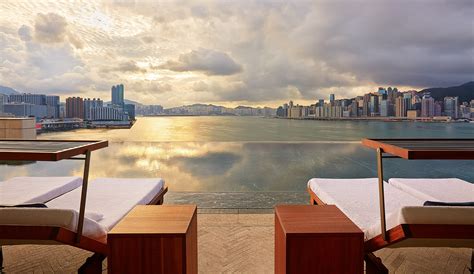 ROSEWOOD HONG KONG - Luxury Resorts | Berkeley Travel