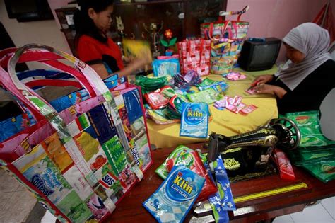 Komunitas Mahasiswa Bisnis Daur Ulang Sampah di Kota Semarang – Dinas Lingkungan Hidup Kota Semarang