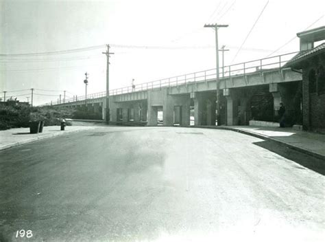 Railway Overpass: Park Avenue (abandoned) - Staten Island NY - Living New Deal