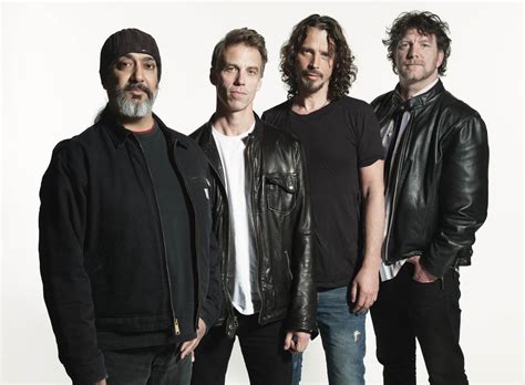 Grunge is alive and well as Soundgarden DLC hits Rocksmith 2014 ...