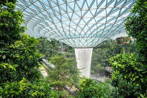 The Rain Vortex at Jewel Changi Airport, Singapore Stock Image - Image of panorama, design ...