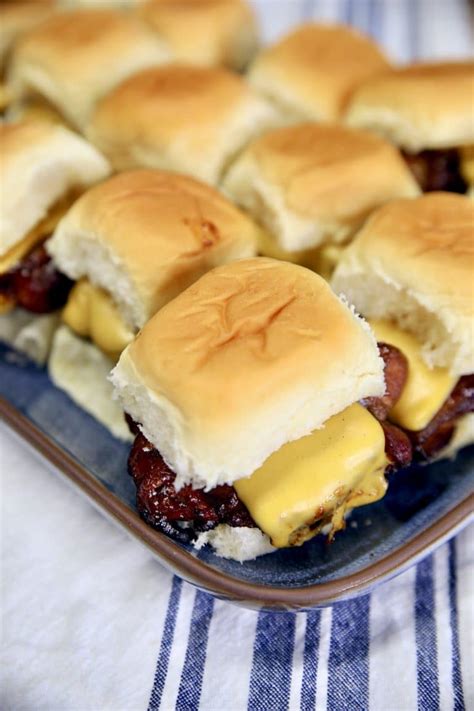 Venison Sliders {BBQ Bacon Cheeseburgers} - Out Grilling