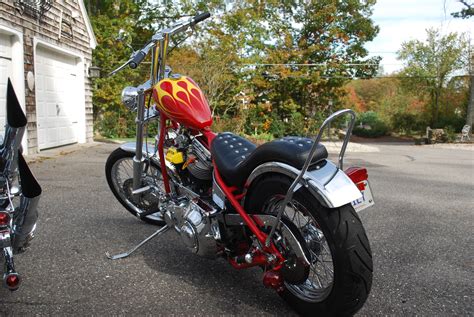 Easy Rider "Billy Bike" Panhead Chopper Replica - V-Twins to V-8s