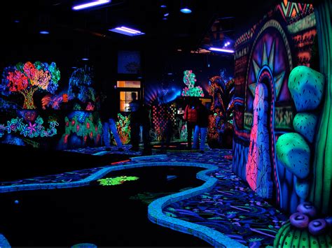 Black Light - Art Interior Designs Ideas