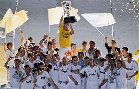 Real Madrid La Liga Champions 2011-2012 - Real Madrid C.F. Photo (30822730) - Fanpop